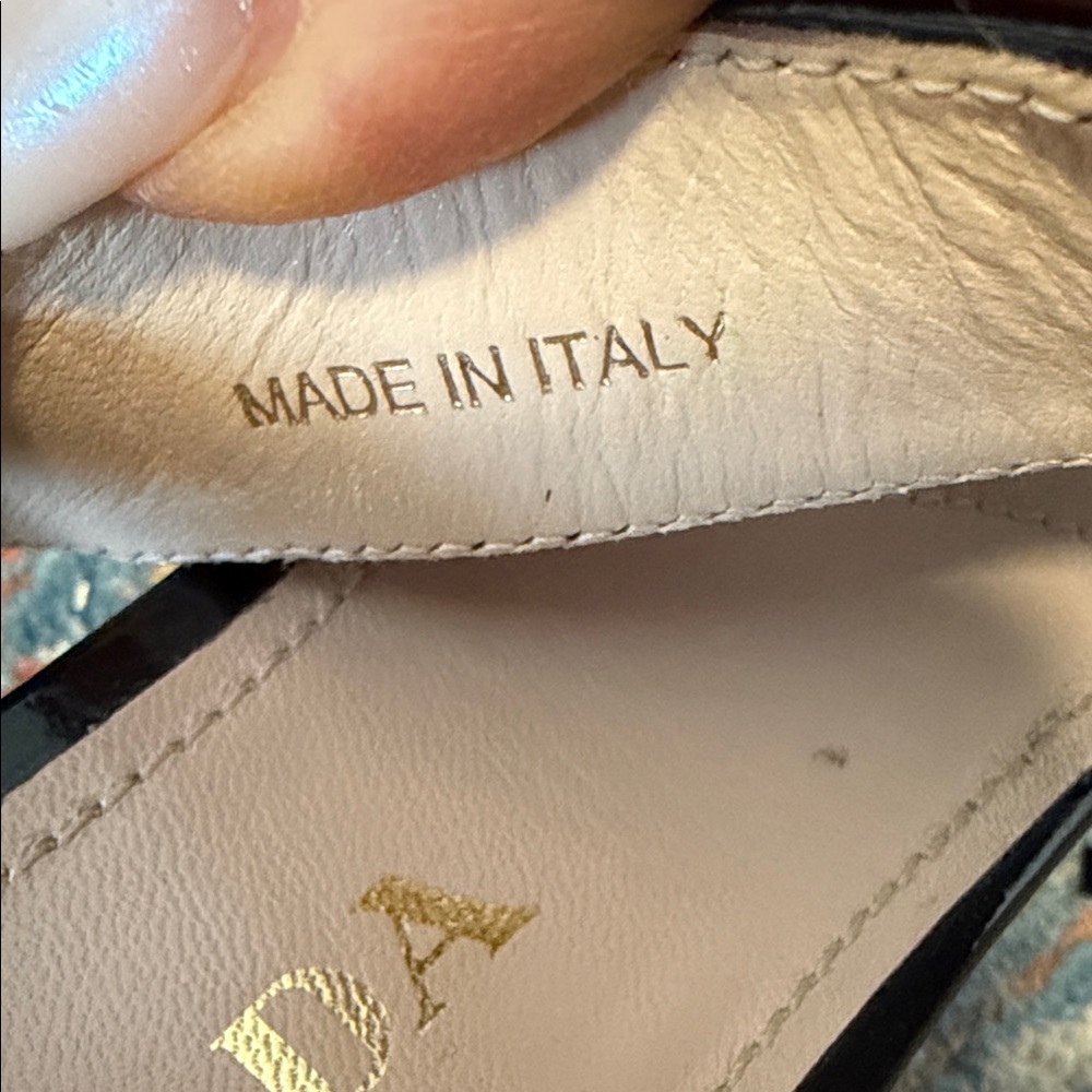 Prada Black Patent Leather Sandals - Picture 5 of 8